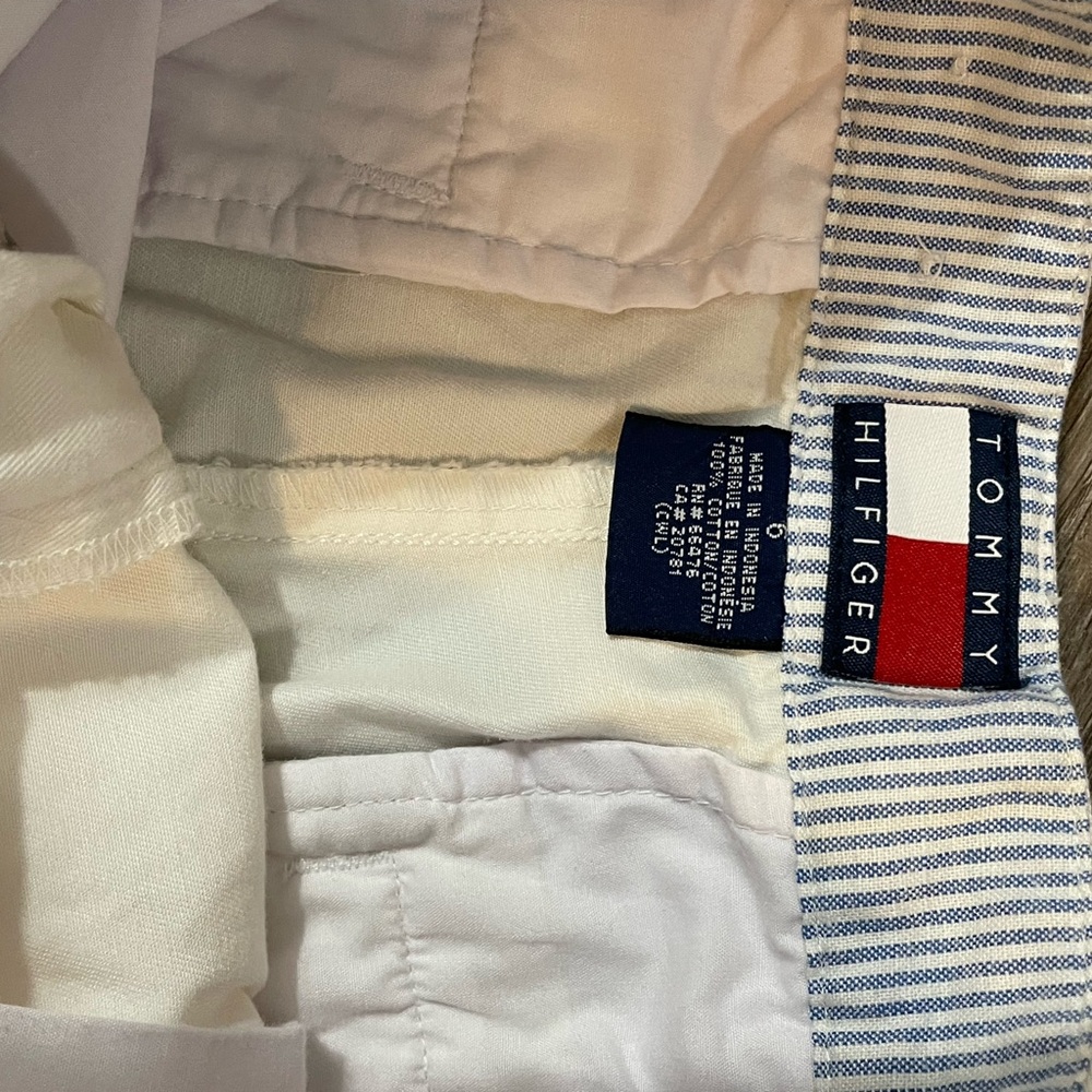 Tommy Hilfiger Classic White and Blue Shorts 90’s